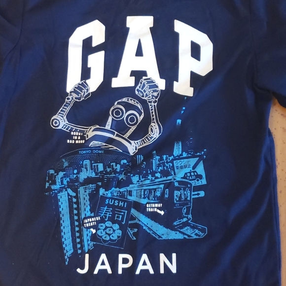 Japan GAP long T US size M - Picture 2 of 3